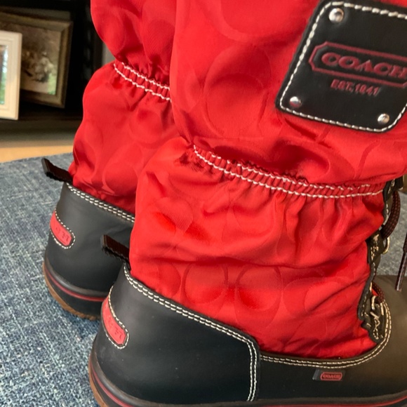 Coach winter boots - Picture 3 of 3